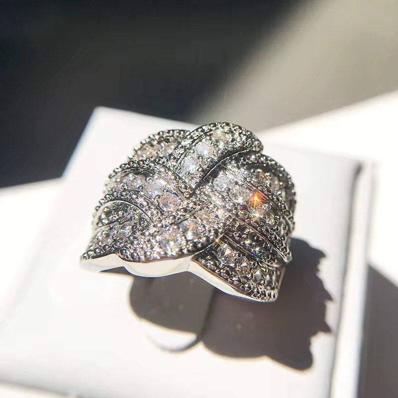 Round Cut 3A Zirconia Ring Size 6 to 10