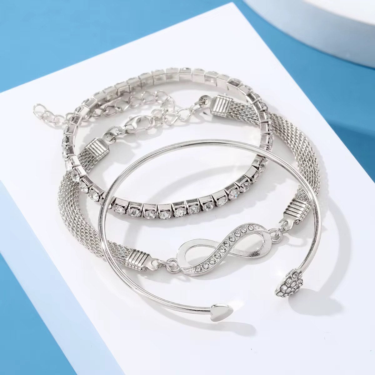 Kiss 3pcs set bracelet